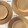 Nuevo sombrero de copa plana de verano sombrero casual japonés para mujer de tres pliegues con decoración sombrero de paja de ala plana protección solar sombrero para el sol al por mayor