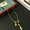 Collar Largo con Colgante de Calabaza Metálica Mate y Gota de Agua para Mujer, Diseño de Nicho, Cadena para Suéter con Cuentas de Corazón
