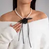 Amazon Joyería Transfronteriza Elegante Francés Retro Terciopelo Gargantilla Estilo Fresco Geométrico Metal Collar para Mujeres