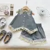 2026 Novo Estilo Conjunto de Shorts Jeans Macio para Meninas Verão Infantil Elegante Vazado com Laço Sem Manga Conjunto 6865