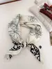 Bufanda de Seda Imprescindible para Blogueros Estilo Coreano, Bufanda Cuadrada Sedosa y Fresca, Bufanda Decorativa para la Cintura, Bufanda para el Cuello, Pañuelo para la Cabeza, Bufanda de Viaje con Estampado Paisley