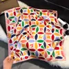 Novo Lenço de Seda de Castanha com Padrão Espinha de Peixe, Lenço Quadrado Color-Blocked, Lenço Quadrado Pequeno Retrô Artístico, Lenço Decorativo para Pescoço, Envoltório para Pescoço Respirável