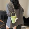 Bolsa Balde Transversal de Ombro Único Casual Simples e Fresca Retrô Moderna 2025 Nova Moda Nicho