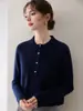 2026 Otoño/Invierno Estilo Coreano Cuello Polo Cachemir para Mujer Con Bolsillos Abotonado Adelgazante Para el Trabajo Versátil Suéter de Punto Base