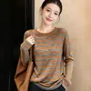 Camiseta Manga Longa Regular com Blocos de Cor e Listras Tamanho Plus Size Feminina Estilo Novo Outono 2026 Tamanho Plus Size Solta Emagrecedora Versátil