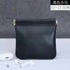 Padrão escuro de lista com marcadores transfronteiriça bolsa de armazenamento portátil batom fechamento automático chave relógio maquiagem cabo de dados bolsa de mão
