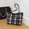 Bolso Transfronterizo Estilo Ins para el Trabajo Bolso Tote Grande de Hombro Bolso de Hombro Literario Elegante para el Trabajo