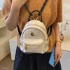 2026 Nuevo Estilo de Dibujos Animados Versátil de Nicho Moda Femenina Simple Bolso de Mano Otoño Mochila Cruzada