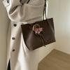 Otoño e Invierno Bolso Retro de Alta Gama para Suegra Bolso Tote de Gran Capacidad Bolso de Hombro Simple de Cuero Bolso de Mano a la Moda