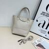 Bolsa Feminina de Couro de Flor Integral com Textura Natural, Bolsa de Ombro Único, Estilo Europeu e Americano, Moda Transfronteiriça, Couro Genuíno, Bolsa Macia