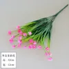 Flores de Plástico Decorativas para Exteriores de Amazon Planta Artificial de 7 Púas Hierba de Primavera Camelia Flor de Gipsofila Arreglo Floral Planta Verde Paisajismo