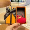 Colgante de peluche tejido a crochet cosas buenas suceden lana tejida a mano Caqui bueno Caqui suceden llavero para bolso accesorios pequeños