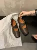 Zapatos de Tacón Grueso Estilo Coreano Estilo Chanel 2023 Nuevos de Verano Vintage Nariz de Cerdo Mary Jane Moda Zapatos Pequeños de Cuero Zapatos de una Sola Capa Negros