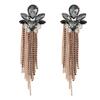 Aretes de borla bohemios japoneses y coreanos para mujer, aretes largos exagerados hechos a mano europeos y americanos, aretes de temperamento elegante y magnífico