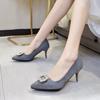 Tacones altos franceses para mujer, tacón de aguja, primavera y otoño 2023, nuevos zapatos puntiagudos con diamantes de imitación. Gran cantidad de Cong