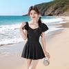 Traje de baño de una pieza con tirantes para mujer, deseo puro, sentido de alta gama, conservador, favorecedor, que cubre la carne, estilo coreano, traje de baño para niñas para aguas termales junto al mar