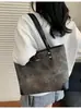 Bolsa Tote Casual Transfronteiriça de Grande Capacidade para Mulheres Nova 2025 Bolsa Grande Nicho de Alta Qualidade Bolsa para o Dia a Dia Bolsa de Ombro Moderna