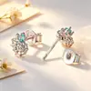 Pendientes de botón de concha Adornos para orejas para mujer Diseño de nicho Estilo Mori dulce Personalidad Dulce Circonita incrustada Pendientes de botón de animales exquisitos Fuente