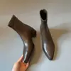 Botas de tornozelo de couro de bico fino estilo francês com salto alto para mulheres, botas elásticas de ajuste justo, nova coleção outono/inverno, botas femininas de salto grosso
