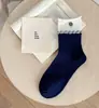 Calcetines lindos para mujer hasta la pantorrilla, algodón peinado, sin costuras, diseño de cachorro de caricatura, estilo largo de otoño, calcetines de volantes de moda estilo ins
