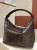 Mini Bolso de Lonchera Tejido a Mano Puro Wallace Piel de Cordero Importada Bolso de Hombro