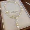 Collar de Perlas de Múltiples Capas Incrustado con Diamantes Estilo Corte Francés, Cadena para Suéter de Lujo Ligero Francés de Alta Gama, Versátil para Otoño e Invierno