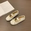 Zapatos planos bajos retro cuadrados blancos para mujer, nuevos zapatos Mary Jane de suela blanda para primavera y otoño 2026 para combinar con faldas