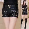 Pantalones Cortos de Cuero para Mujer Moda Otoño e Invierno con Tachuelas de Pedrería Ajustados Sexy Cortos de Cuero Adelgazantes Tallas Grandes Pantalones Cortos tipo Bota de PU Pantalones Cortos Casuales