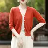 Nuevo estilo de verano cárdigan de algodón puro, cuello en V, corte holgado, cintura alta, estilo coreano, color liso, tejido, mangas tres cuartos, top exterior ligero para mujer