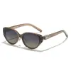 Gafas de sol pequeñas estilo ojo de gato para rostros redondos y cuadrados, monturas marrón claro, protección UV, estilo coreano, gafas de sol versátiles para el día a día para chicas a la moda