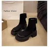 Botines de suela gruesa para mujer, nueva colección otoño 2026, botas elásticas ajustadas, estilo británico retro, botas Martin, botines Chelsea