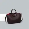 Bolso de mano de moda con patrón de lichi de lujo ligero transfronterizo, bolso de hombro vintage de alta gama para el trabajo, bolso tote estiloso de diseño nicho