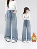 Calça Jeans Pelúcia com Laço de Strass para Meninas 2026 Outono/Inverno Média/Grande Infantil Solta Wide Leg Calça Longa Quente com Caimento