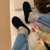 Mules slip-on retrô de sola grossa e bico fechado para mulheres, estilo coreano outono 2026, design exclusivo de bolinhas, bico redondo, mocassins fáceis de calçar