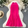 Gao Leng Yujie Usando Saia Feminina Versátil para o Trabalho Design Moderno Malha Elástica Slim-Fit Costura Saia Cauda de Peixe no Quadril