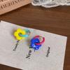 Pendientes de flores de verano con contraste de colores. Diseño de nicho para mujer. Pendientes con sentido del estilo 2025. Nuevas explosiones que combinan con todo.