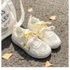 Cordones de dos tonos contrastantes, superficie de malla transpirable, zapatillas de plataforma para mujer, verano 2026, malla grande, delgadas, suela plana, para ir al trabajo, estudiante, versátiles