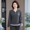 Conjunto de Moda Primavera para Mães de Meia-Idade e Idosas, Conjunto Casual de Duas Peças Confortável e Emagrecedor para Mulheres, Primavera e Outono