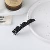 Pequeno Prendedor de Cabelo Trançado Estilo Chanel para Mulheres, Presilha Bico de Pato para Franja Lateral, Grampo para Cabelos Soltos, Prendedor de Testa, Acessório de Cabelo com Botões de Bolinhas