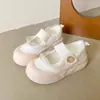 Zapatillas Blancas con Cordones de Encaje para Estudiantes Mujeres 2025 Nuevo Estilo Zapatos de Lona con Velcro Zapatos Mary Jane de Suela Gruesa para Mujeres