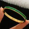 Pulseira de Aço Titânio, Pulseira de Unha com Zircônia para Mulheres, Sensação de Alto Padrão, Popular na Europa e América, Joia de Pulseira Aberta que Não Desbota