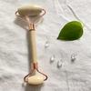 Rodillo de Jade Transfronterizo Masajeador Cuidado Facial Belleza Raspado Cristal Rosa Rodillo Masajeador de Doble Cabezal Rodillo de Jade