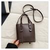 Nova Bolsa Elegante Popular de Cor Pura para Mulheres 2025 Nova Textura de Outono Bolsa de Ombro Transversal tipo Balde para o Dia a Dia