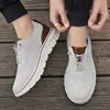 Sapatos masculinos sapatos com painel de malha primavera e verão slip-on sapatos esportivos casuais masculinos sapatos de pano da Velha Pequim sapatos masculinos de tamanho grande