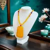 Collar con Colgante Cuadrado de Cera de Abeja Amarilla con Cuentas Aceite de Pollo Amarillo Miel Vieja Marca Lisa Colgante de Ámbar Optimizado Cadena para Suéter Regalo