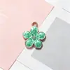 Pingente Pequeno Flor de Cerejeira Cinco Pétalas Liga Pingente Flor Colorida Acessórios para Pulseira DIY Acessórios para Cabelo Acessórios de Joias Artesanais