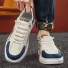 Novos Tênis Casuais Esportivos Masculinos de Malha Respirável para Primavera e Verão 2026 Tênis Masculinos Versáteis da Moda Tendência Sapatos Tendência para Estudantes