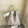 Bolsa de mano transfronteriza para mujer, bolsa de gran capacidad para el trabajo, bolso de hombro versátil y sencillo para otoño e invierno, bolsa de compras