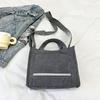Bolsa feminina de veludo cotelê 2, nova bolsa quadrada pequena, estilo coreano, moderna, simples, bolsa de mensageiro Mori, bolsa casual