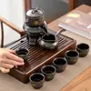 Atacado Novo Modelo Conjunto de Chá Kung Fu Automático Preguiçoso Conjunto com Caixa de Presente para Uso Doméstico Conjunto Cerâmico Completo Simples para Atividades Criativas de Negócios